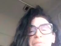 Je suis une jolie brune aux cheveux longs, les yeux verts. Je suis très coquine, venez passer un moment très HOT avec moi, vous ne pourrez plus vous en passer.