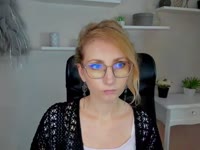 Cinderella ✨An artistic soul who finds joy in the little things and believes that life is about more than just money. Yoga and meditation keep me balanced, while creativity colors my world.