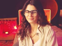 Hey there! My name is Emily ntmu. I am a sexy girl who loves good sex. I can give you a lot of pleasure while playing with my body NO NUDEI like my big MEN, but let