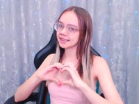 My dear, I am a girl with the appearance of an angel, but inside me there is a little devil who is ready to pounce on you in a second and love you. I really love long conversations, handsome men and watching how they want me.