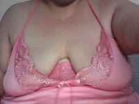 Hi ik ben Sabrina een 40+ rubens type dame. Ik ben gebonden maar wij hebben een open relatie met elkaar wij zijn ruimdenkend. Ik vind het geil om met onbekende hier lekker te kletsen over erotiek.