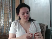 Hello!!I`m Gemini.I`m simple and i`m grazy.I`m naughty and bored.I`m woman and i`m girl...Welcome to my room!!