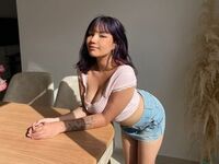 naked girl with webcam AislinDilucas
