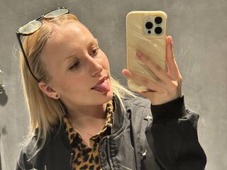anal cam sex LucilleWiste