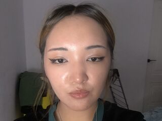 webcamgirl live sex MiaChinessa
