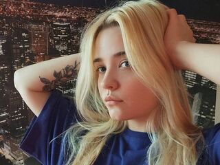 girl cam nude MonnieMoniz