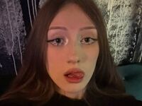 camwhore spreading pussy NixoraOra