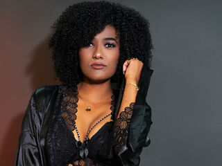 chat room live cam TyraWoods