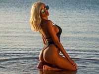adult webcam chat room HaleyLyon