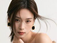 camgirl fingering bald pussy ZhiYue