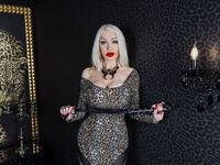 latex fetish cam NinaLeaderman