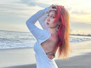 naked girl with cam fingering AdaLune