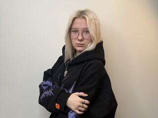 sexwebcam picture AdelinaCostanti