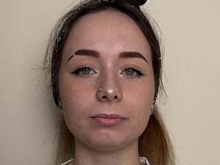 babe web cam AftonHickey