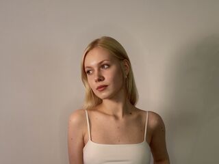 babecam AishaNaeher