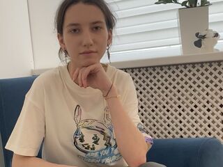 naked cam girl gallery AmyCoxe