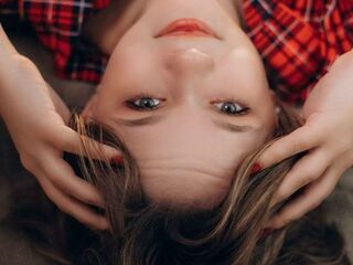 naked webcamgirl photo AnnAmour