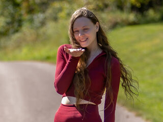 naked cam girl masturbating with sextoy AnnaRosella