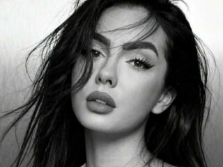 hot webcam video AnneAm