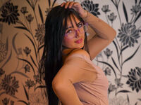 topless webcamgirl AnyaHeart