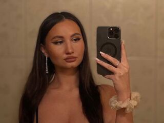 free web cam chat AriaWaverly