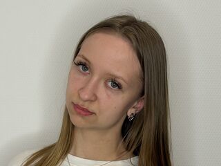 fingering girl chat AundreaMoczo