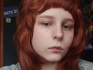 naked cam girl AvaMeyer