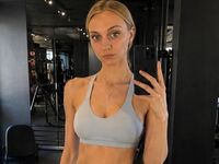 naked girl with webcam BeckieGuerro