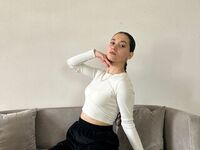 sexy live cam girl BettyMaldonado