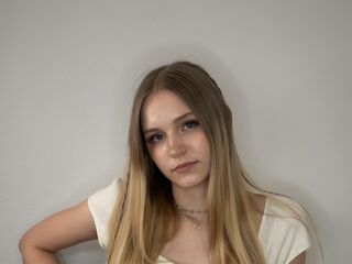 camslut topless CandiMalott
