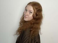 hot webcam slut CharlotteMunter