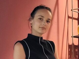 cam whore livesex CherlynAltice