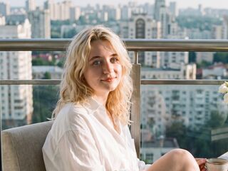 camgirl video chat room CindieColt