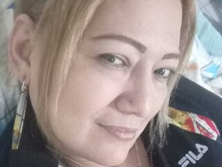 voyeur cam ClauSommers