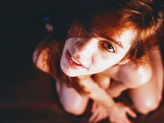 free live cam chat CleoCharm