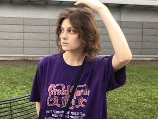 naked webcam girl masturbating CorinneKeidong