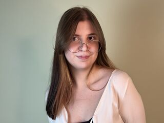 free livecam DebbraAdonis