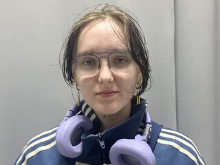 webcam striptease DoraDawson