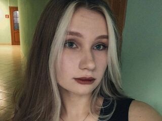 free nude live show DorthyZurkus