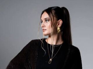 fingering webcam girl EileenChaton