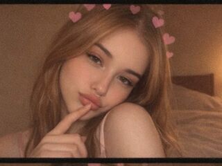 kinky webcam photo ElaraWinslow