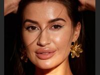 naked camgirl masturbating with vibrator EvaNever