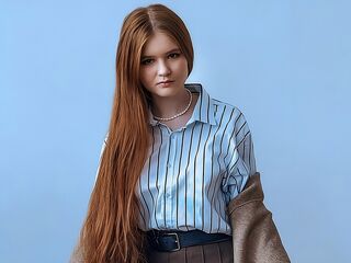 camslut spreading pussy GwynBujarski