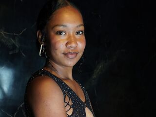 naked camgirl picture HannahLabel