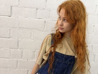 naked camgirl HeidyMichaelsen