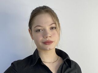 livecam video JanuaryBuswell