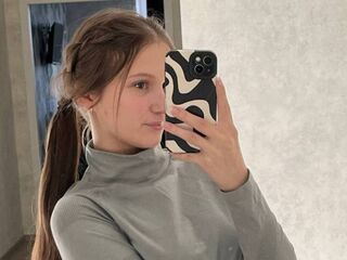 topless girl JeneLampiasi