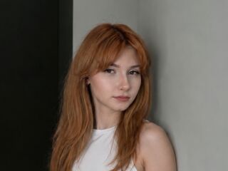 camwhore shaving pussy JeniceRadulescu