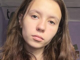 camslut fingering pussy KateCanno