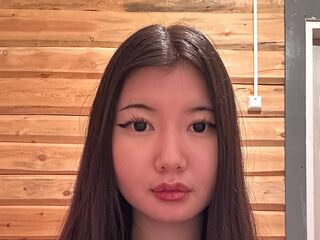 chatroom cam KenishaFaylor